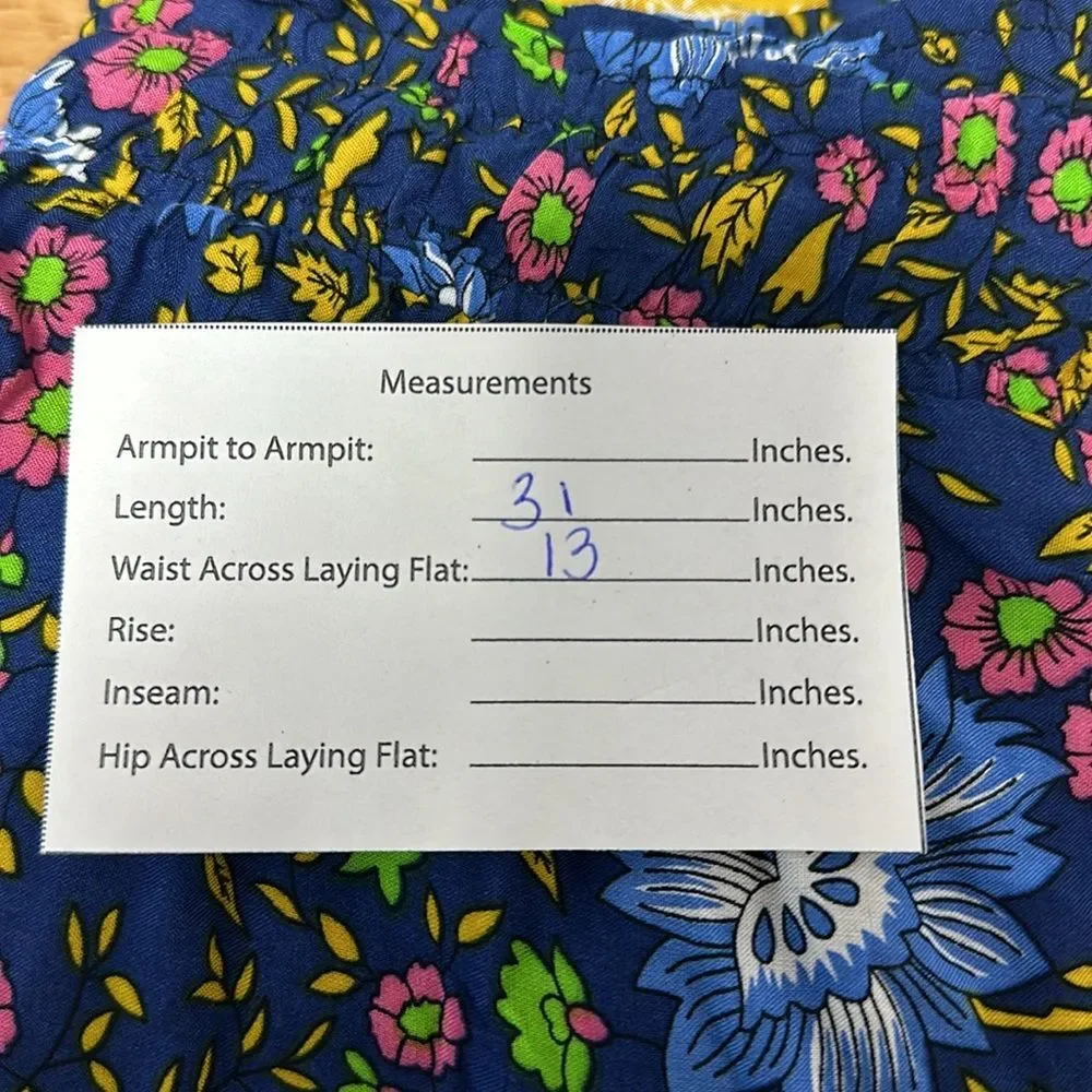 NWT Aly Daly Naxi Skirt Floral Print Navy background, pink/Yellow flower Sz S